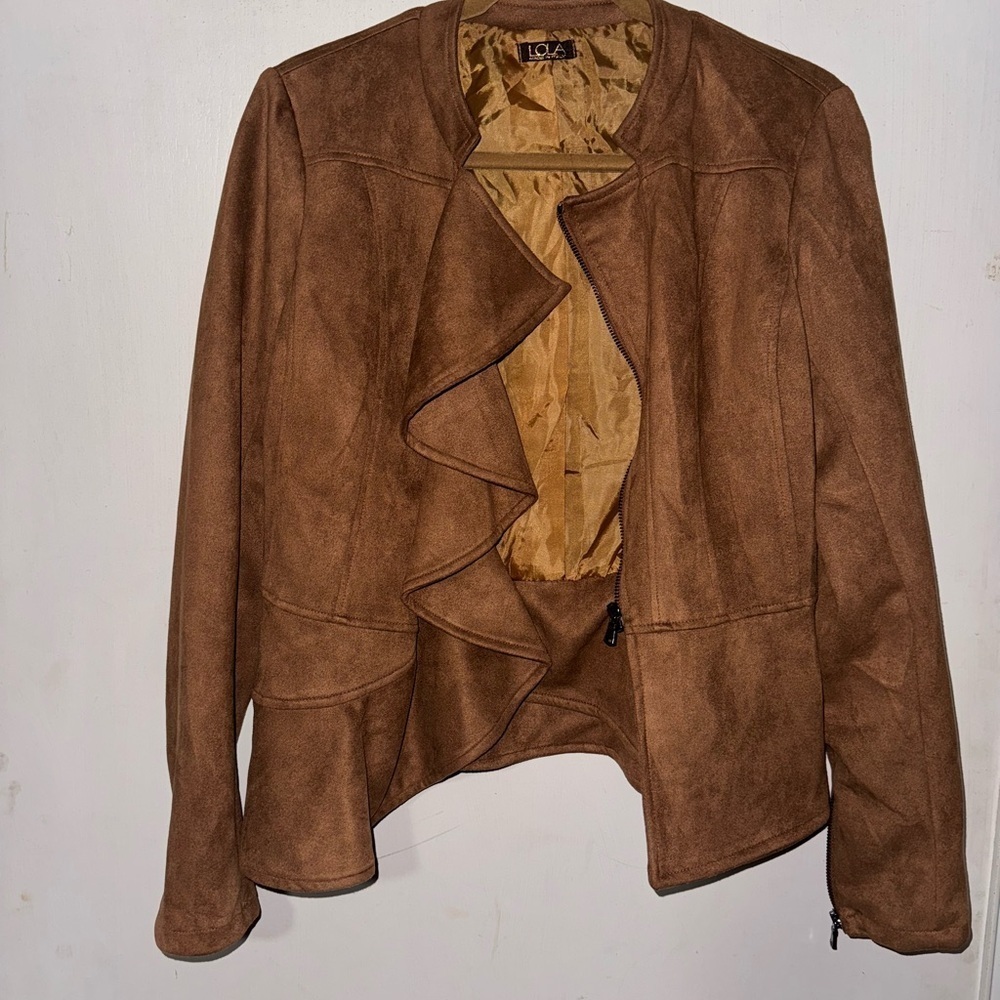 Lola Brown Suede Blazer with Structured Silhouette